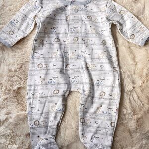 Easy Magnetic Close Cozy White and Gray Kids Footie